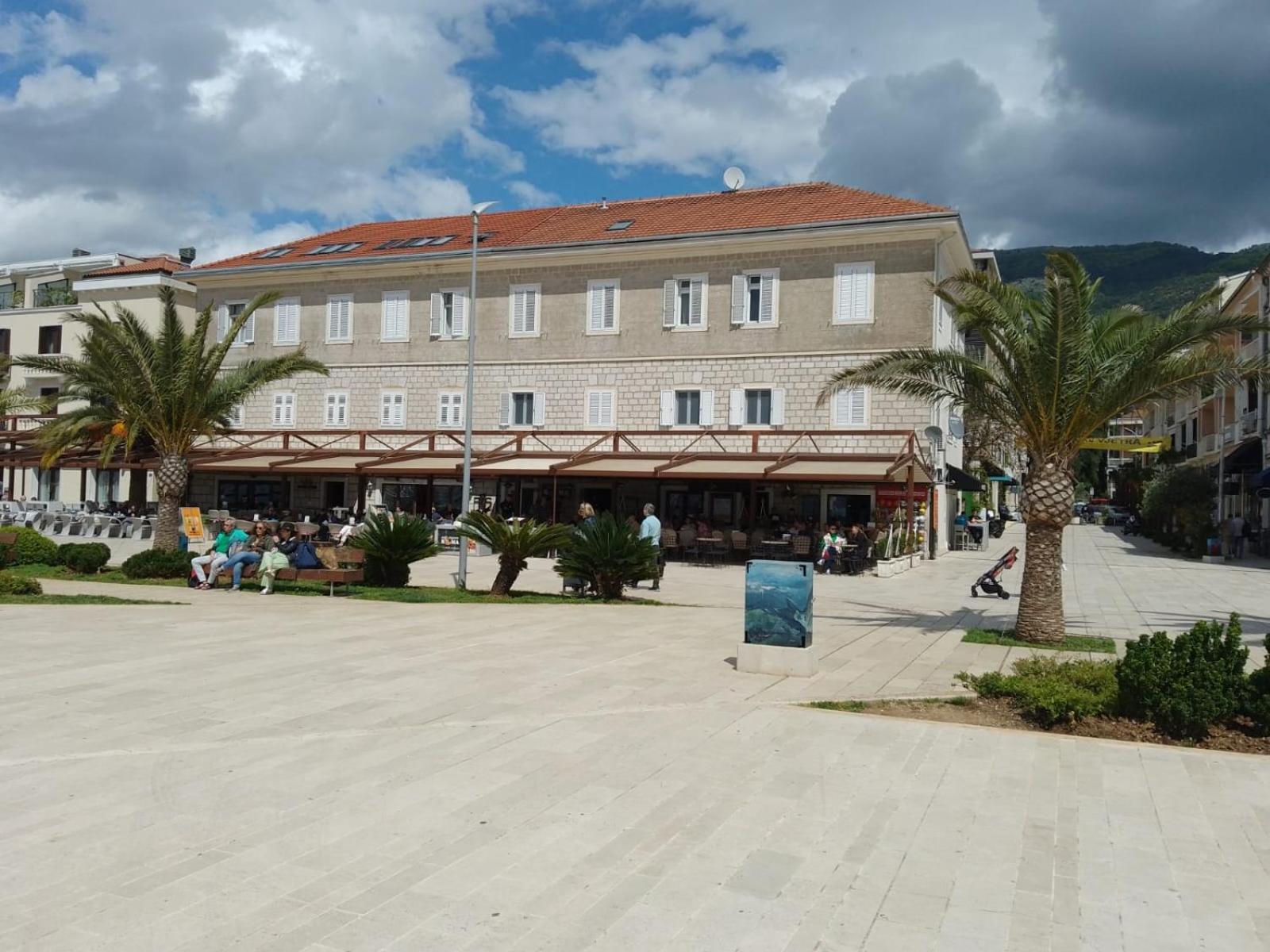 Mulo Stanicica Tivat Dış mekan fotoğraf
