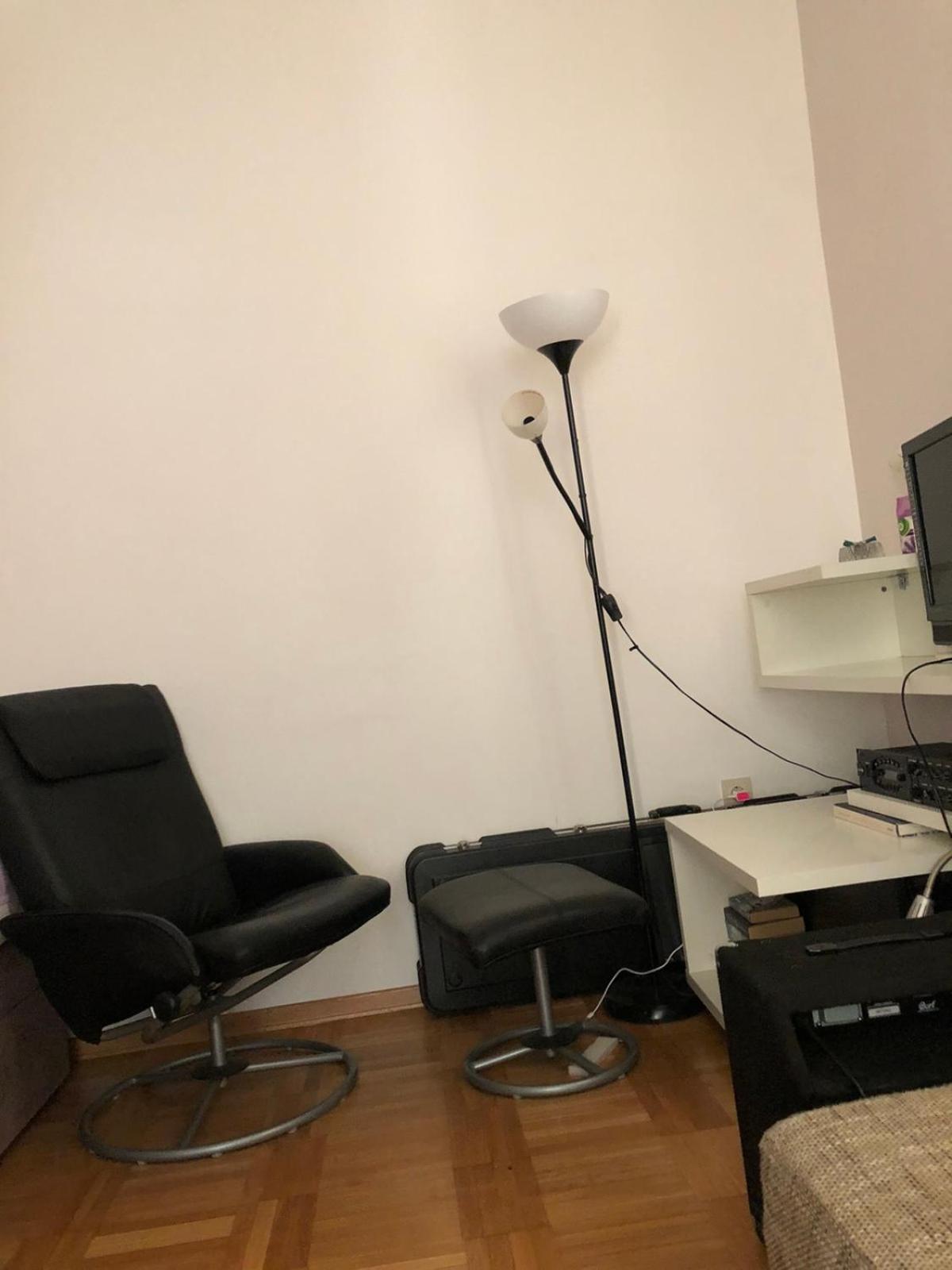 Mulo Stanicica Tivat Oda fotoğraf